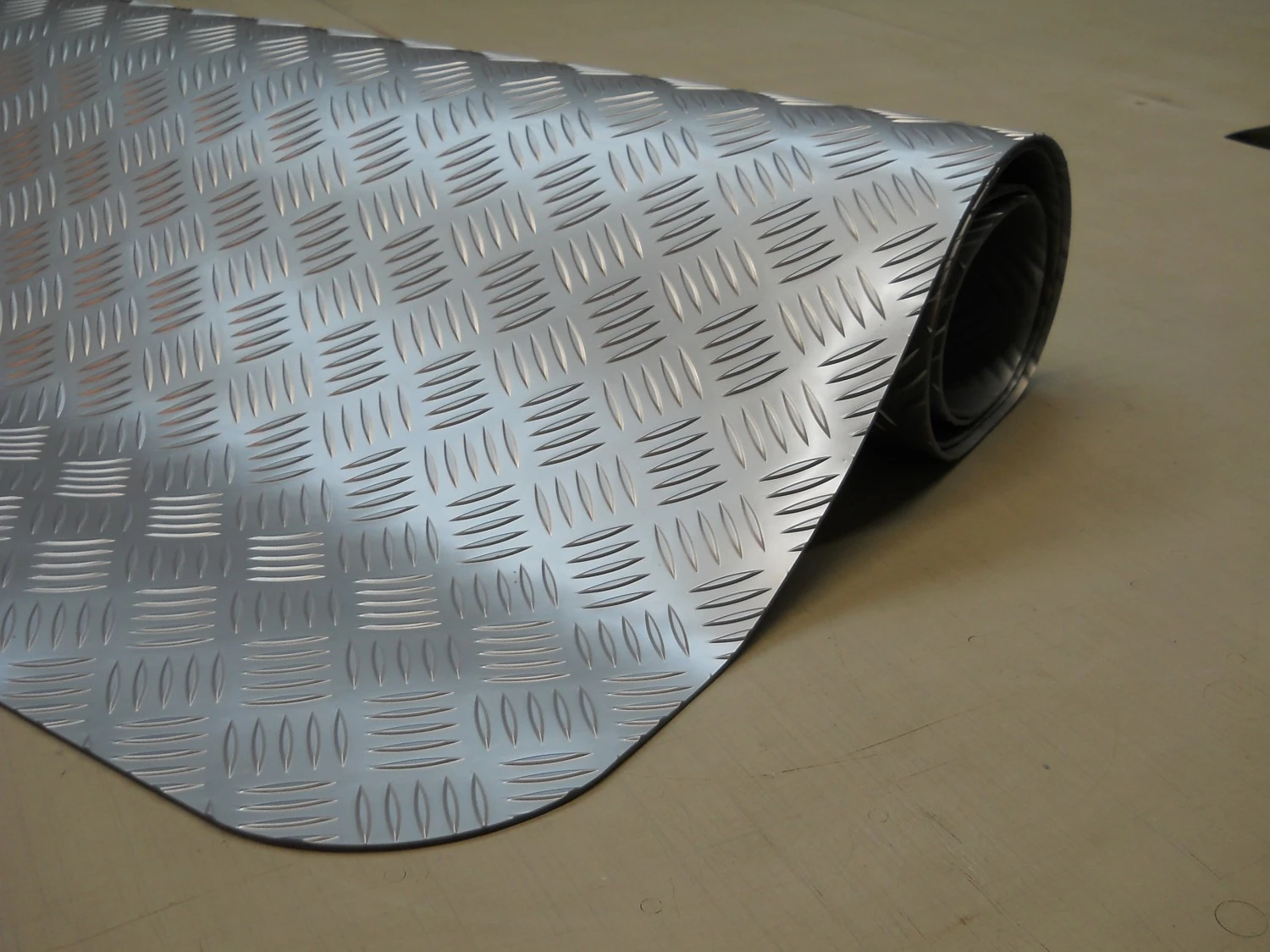 Broil King Grillunterlage Silber 1800 X 900mm 3 Broil King Grillunterlage Silber 1800 X 900mm