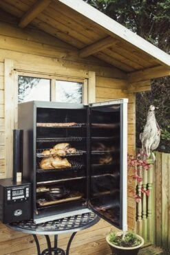 Bradley Digital Smoker 4-Rack / Elektro Räucherofen -Grillen im Freien 13238 Bradley Digital Raeucherofen