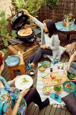 Outdoorchef Minichef 420 G Gas Tischgrill 10 Outdoorchef Minichef 420 G Gas Tischgrill -Grillen im Freien 18 128 05 18 128 06 P 420 G MINICHEF view2 amb