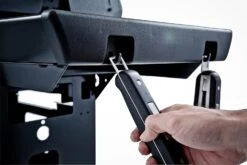 Broil King Signet 340 Gasgrill -Grillen im Freien 18846 broil king signet seitenablage haken