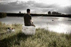 Petromax Kühlbox 50 Liter Alpenweiß -Grillen im Freien 20017 Petromax Kuehlbox angeln