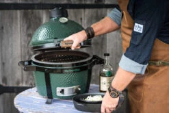 Big Green Egg MiniMax Keramikgrill Starter - Paket -Grillen im Freien Big Green Egg MiniMax Tischgrill Kompakt 1