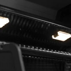 Broil King Imperial 690 XL PRO Black IR Gasgrill - Modell 2023 -Grillen im Freien Broil King Imperial 690 IR Garraumbeleuchtung innen