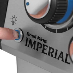 Broil King Imperial S590 PRO IR Gasgrill - Modell 2023 -Grillen im Freien Broil King Imperial S590 IR Knopf Beleuchtung