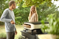 COZZE Pizzaofen Elektrisch 42,5 Cm (17") - Inkl. Pizzastein & Hitzeschild 13 COZZE Pizzaofen Elektrisch 42,5 Cm (17") - Inkl. Pizzastein & Hitzeschild -Grillen im Freien COZZE Elektro Pizzaofen 17 Zoll Lifestyle