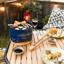 Feuerhand Tischgrill Tamber Blau -Grillen im Freien Feuerhand Tamber Tischgrill Blau Lifestyle