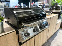 Grillfürst G490G 4-Brenner Einbaugrill - Black Edition - Mit Heckbrenner Und Gusseisen Rosten -Grillen im Freien Grillfuerst G490 Einbau Gasgrill schwarz