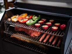 Grillfürst Pelletgrill / Pelletsmoker S280 -Grillen im Freien Grillfuerst Pelletgrill smoken Fleisch Gemuese Beilagen