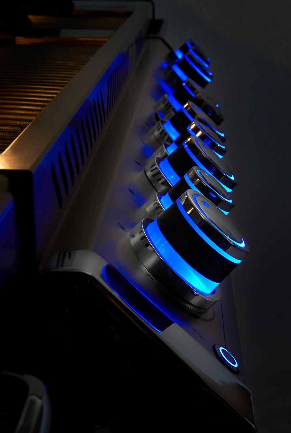 Napoleon Prestige Pro 665-3 Edelstahl Gasgrill Inkl. Drehspieß - X-DEAL Inkl. Napoleon Holzkohlegrill Kugelgrill Ø 57cm 16 Napoleon Prestige Pro 665-3 Edelstahl Gasgrill Inkl. Drehspieß - X-DEAL Inkl. Napoleon Holzkohlegrill Kugelgrill Ø 57cm – Bild 14