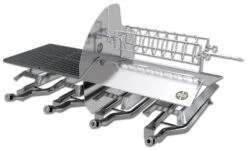 Outdoorchef Dualchef 425 G BZ Gasgrill Mit Blazing Zone Infrarotbrenner + DGS Gusseisen Grillrost 2 Stk.+ DGS Gemüse Grillrost 2 Stk. -Grillen im Freien Outdoorchef Dualchef 425G BZ Gasgrill Heat Diffuser