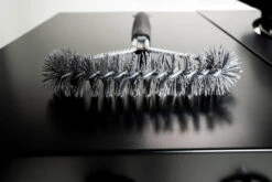 Outdoorchef Triangel Grillbürste Mit Nylonborsten, 41,5 Cm -Grillen im Freien Outdoorchef Triangel Grillbuerste Nylonborsten Nah