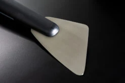 Outdoorchef Trichter Reinigungsset Für EASY FLIP Trichter 11 Outdoorchef Trichter Reinigungsset Für EASY FLIP Trichter -Grillen im Freien Outdoorchef Trichter Schaber Detail Klinge 1