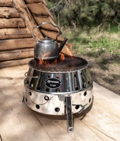 Petromax Teekessel Tk1 (1,5 Liter) -Grillen im Freien Petromax Edelstahl Teekessel 1500ml Lifestyle02