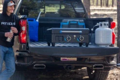 Pit Boss Plancha Grill Ultimate Plancha 2-Brenner - Mit Untergestell -Grillen im Freien Pit Boss Planchagrill 2 Brenner Ultimate Campinggrill