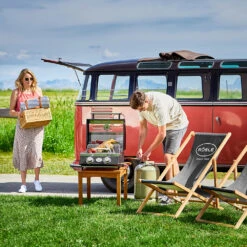 Rösle Gasgrill Videro G2-P Campinggrill -Grillen im Freien Roesle Videro G2 P Camping Gasgrill Lifestyle02