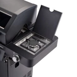 Rösle Gasgrill Videro G4-S Vario+ Nero Schwarz - Modell 2023 - X-DEAL Inkl. Abdeckhaube Und Grillplatte -Grillen im Freien Roesle Videro G4 S Vario NERO matt schwarz Seitenkocher 1