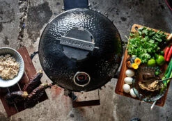 The Bastard Keramikgrill Classic Medium - Complete - Schwarz Glänzend - Modell 2023 -Grillen im Freien The Bastard Classic Medium Kamado Grill schwarz