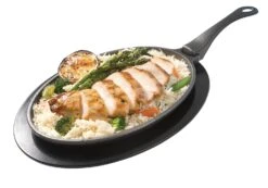 Napoleon Gusseisenpfanne Mit Untersetzer -Grillen im Freien napoleon gusseisen pfanne untersetzer 56003 d