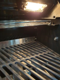 Outdoorchef Dualchef S 425 G Edelstahl Gasgrill Mit Seitenkocher -Grillen im Freien outdoorchef dualchef beleuchtung 1