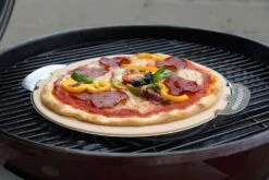 Outdoorchef Pizzastein 420/480 Ø 32,5 Cm -Grillen im Freien outdoorchef pizzastein s 420 480 3g 18 211 94 a